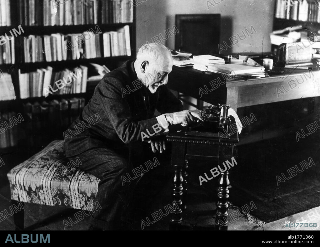 Luigi Pirandello in his study. Luigi Pirandello, Italian dramatist, writer and poet, at his typewriter in his study at Via Bosio 15. Rome, 1934.