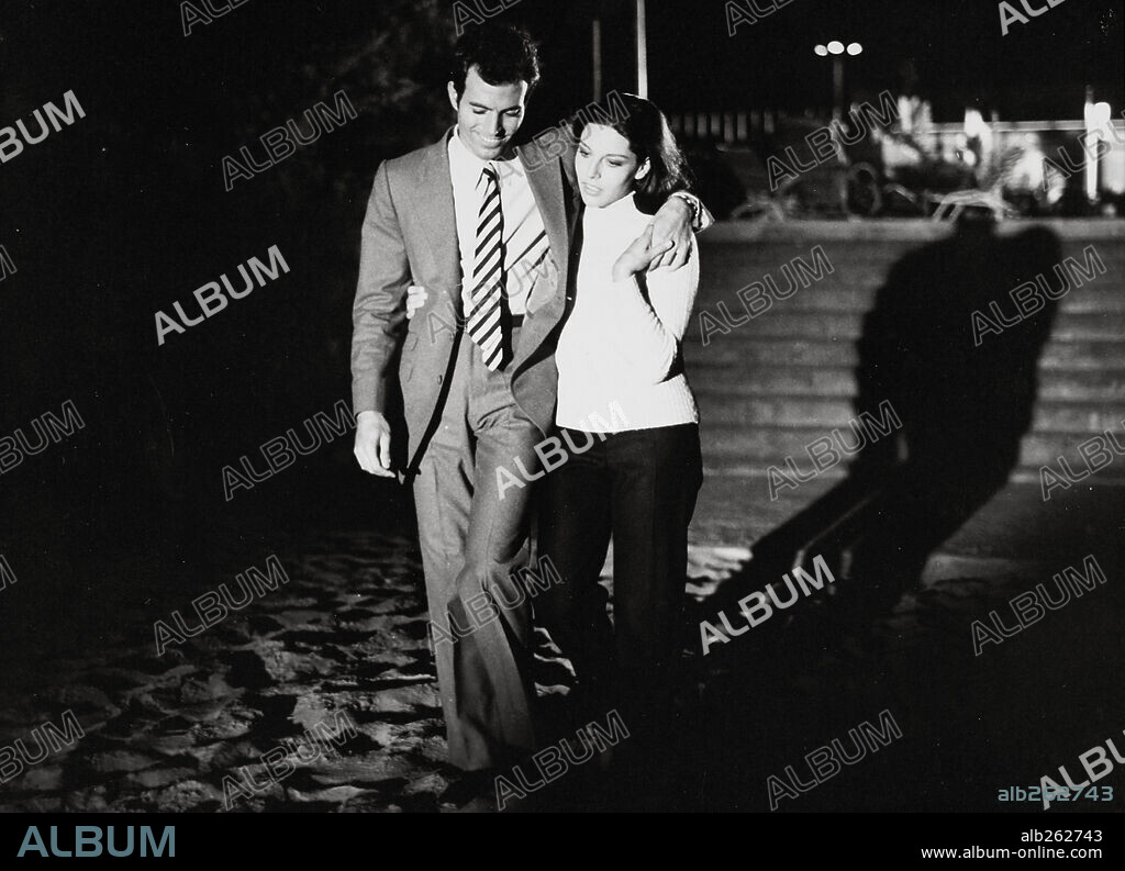 CHARO LOPEZ and JULIO IGLESIAS in LA VIDA SIGUE IGUAL, 1969.