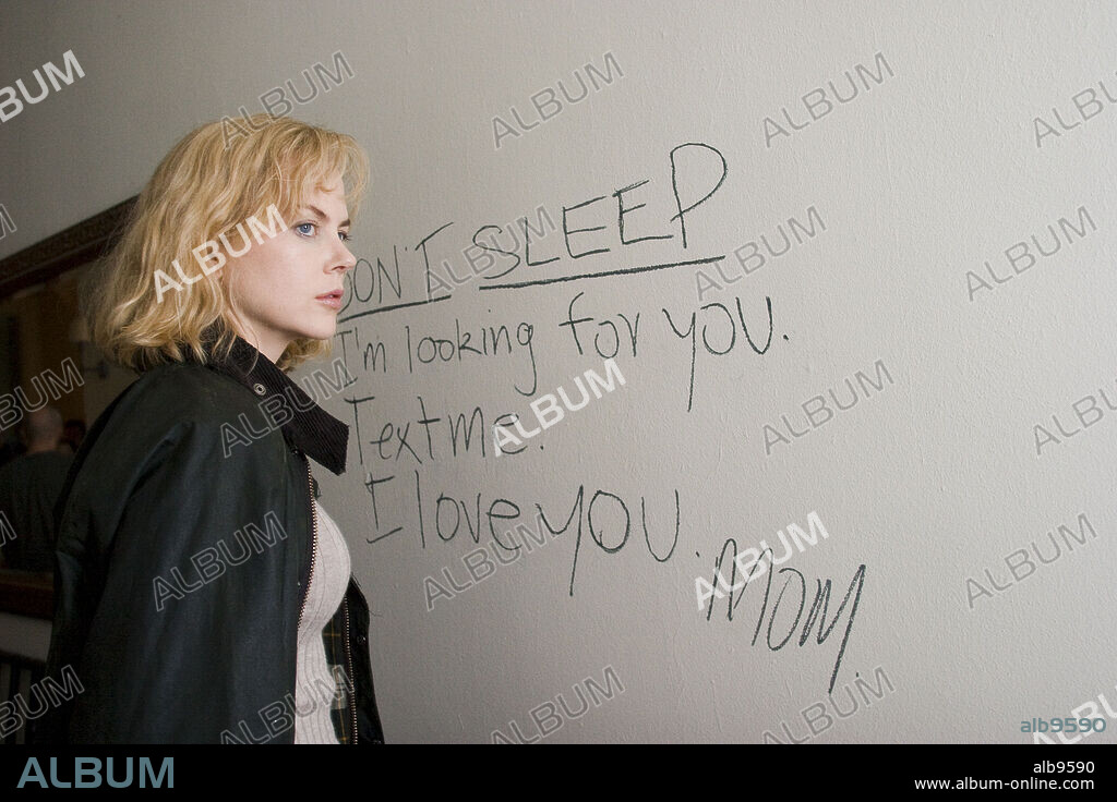 NICOLE KIDMAN in THE INVASION, 2007, directed by OLIVER HIRSCHBIEGEL. Copyright OLIVER PICTURES INC/VILLAGE ROADSHOW PICTURES/VERTIGO ENTERT / SOREL, PETER.