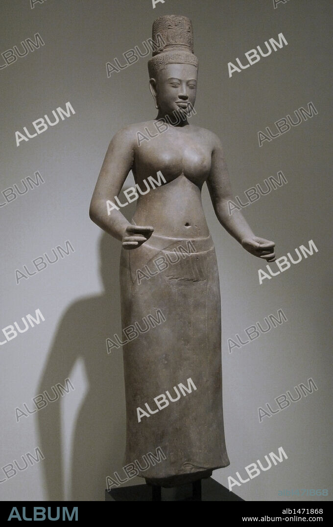 Laksmí. Diosa hindú. Estatua datada h. 800-850. Estilo kulen. Camboya. Piedra arenisca. Museo de Arte de Denver. Estado de Colorado. Estados Unidos.