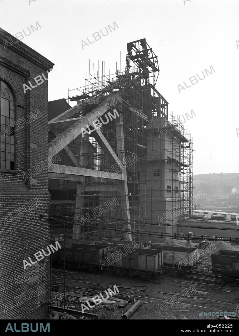 Modernisation of the South Yorkshire coalfields, Cadeby Colliery, near Doncaster, 1956. This picture shows the heapstead at Cadeby Colliery near Doncaster during its reconstruction.