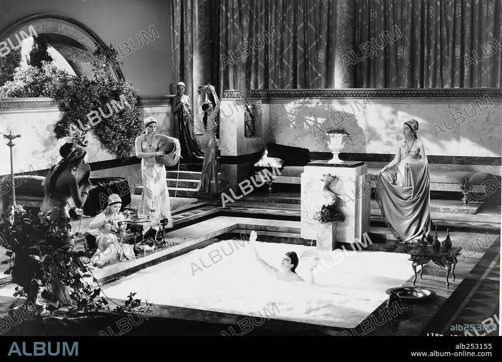 CLAUDETTE COLBERT en EL SIGNO DE LA CRUZ, 1932 (THE SIGN OF THE CROSS), dirigida por CECIL B DEMILLE. Copyright PARAMOUNT PICTURES.