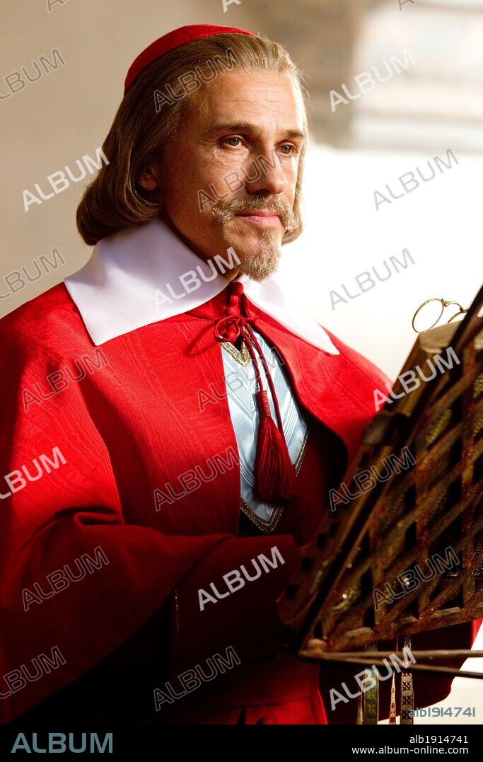 CHRISTOPH WALTZ in THE THREE MUSKETEERS, 2011, directed by PAUL W. S. ANDERSON. Copyright CONSTANTIN FILM PRODUCKTION/IMPACT PICTURES / KONOW, ROLF.