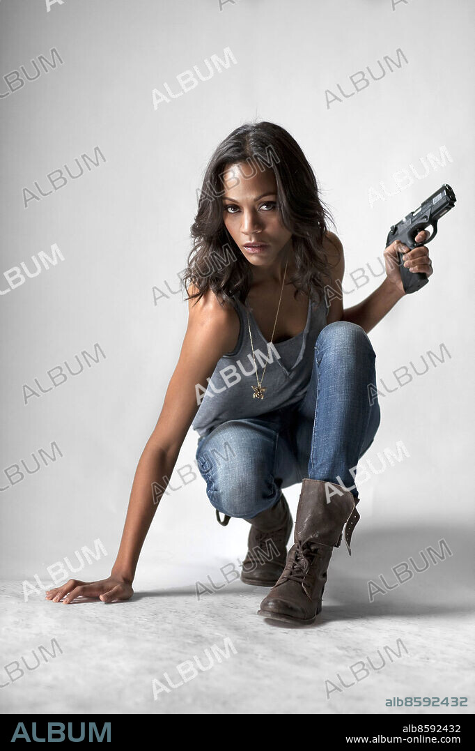ZOE SALDANA en COLOMBIANA, 2011, dirigida por OLIVIER MEGATON. Copyright EUROPA CORP.
