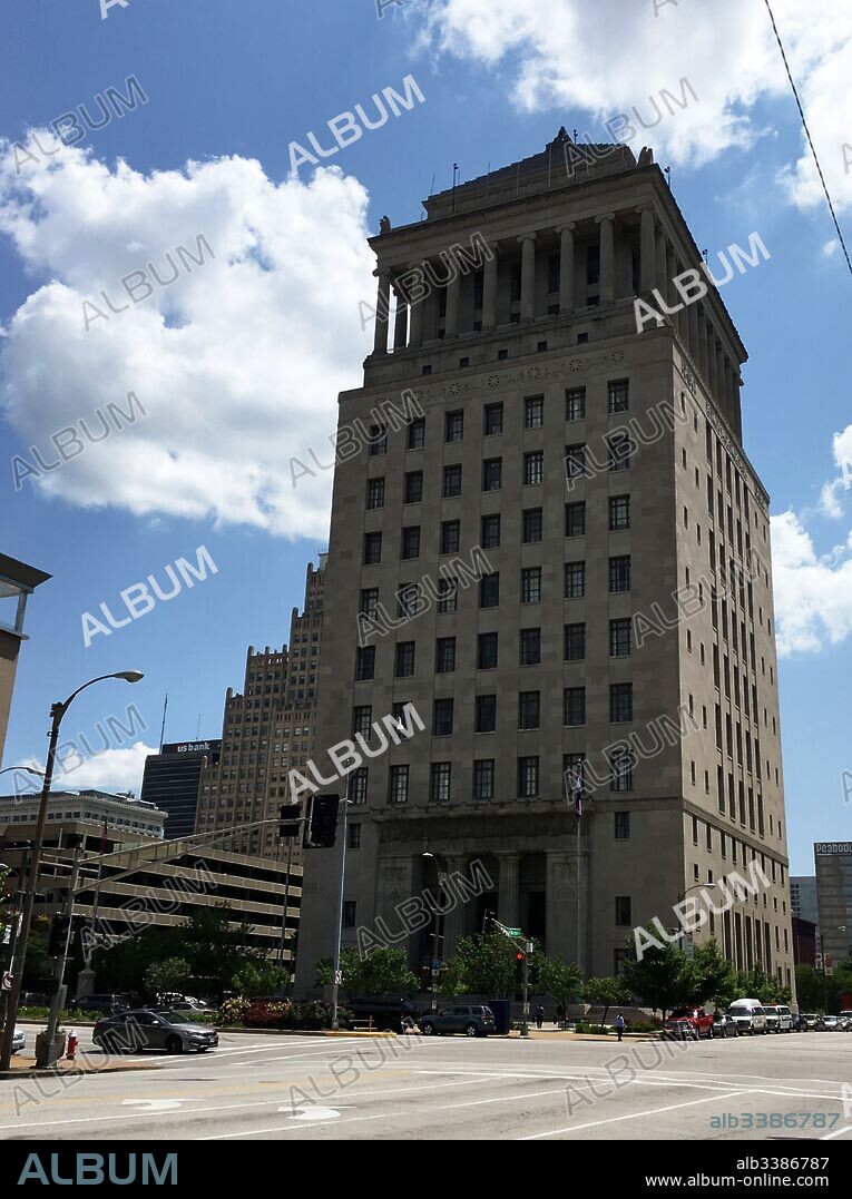 View of the Civil Courts Building, a landmark court building used by the 22nd Judicial Circuit Court of Missouri in St. Louis, Missouri. Dated 21st Century.