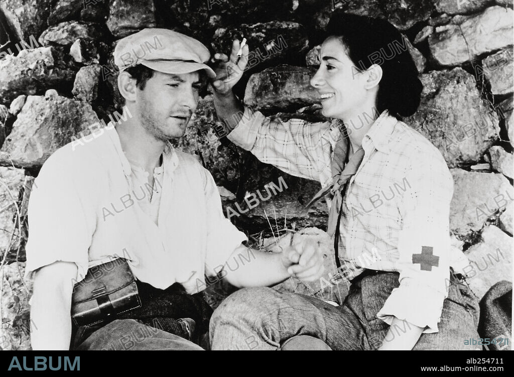 IAN HART y ROSANA PASTOR en TIERRA Y LIBERTAD, 1995 (LAND AND FREEDOM), dirigida por KEN LOACH. Copyright BBC/BIM/CANAL +/DEGETO FILM/TVE/POLYGRAM.