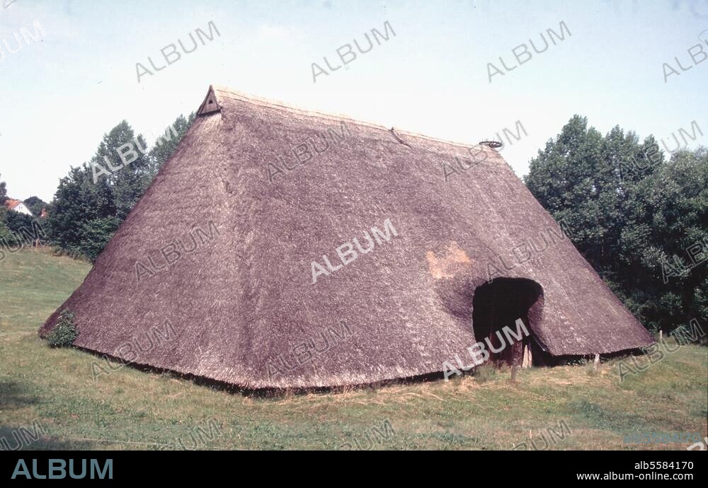Kiel (Schleswig-Holstein), Freilichtmuseum Molfsee. Kornscheune (um 1690). Foto, 1991.