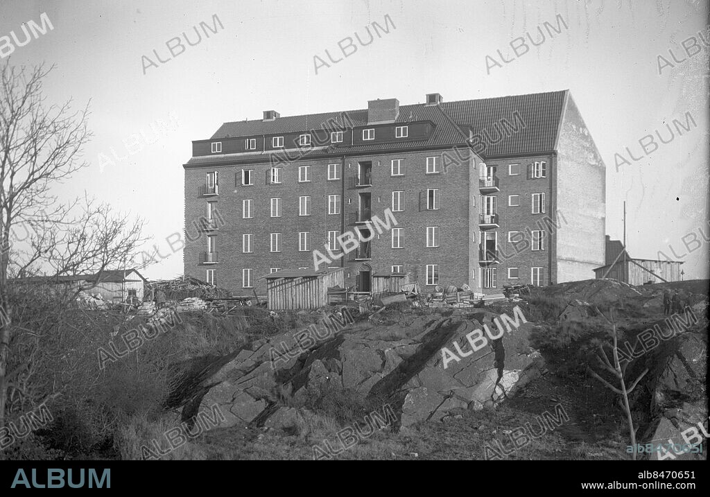 Göteborg November 1924-11-06 - Nytt hus vid handelsinstituet vid Viktor Rydbergsgatan i Johanneberg - Övre Lorensberg - *** Local Caption *** Låda GT 1924-02 - . KAMERAREPORTAGE.