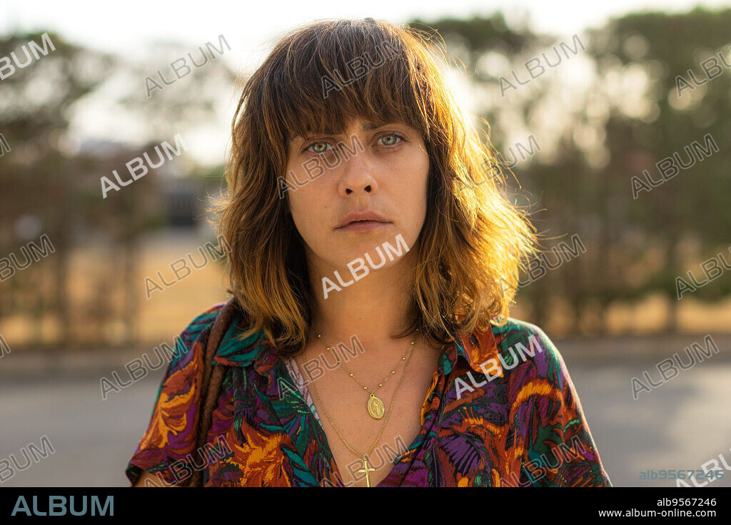 MARIA LEON en EL HIJO ZURDO, 2023, dirigida por PACO R. BAÑOS y RAFAEL COBOS. Copyright ATIPICA FILMS / MOVISTAR+.