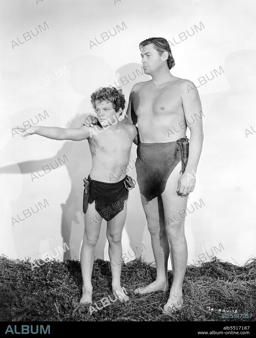 JOHNNY SHEFFIELD y JOHNNY WEISSMULLER en TARZÁN Y LAS AMAZONAS, 1945 (TARZAN AND THE AMAZONS), dirigida por KURT NEUMANN. Copyright RKO.