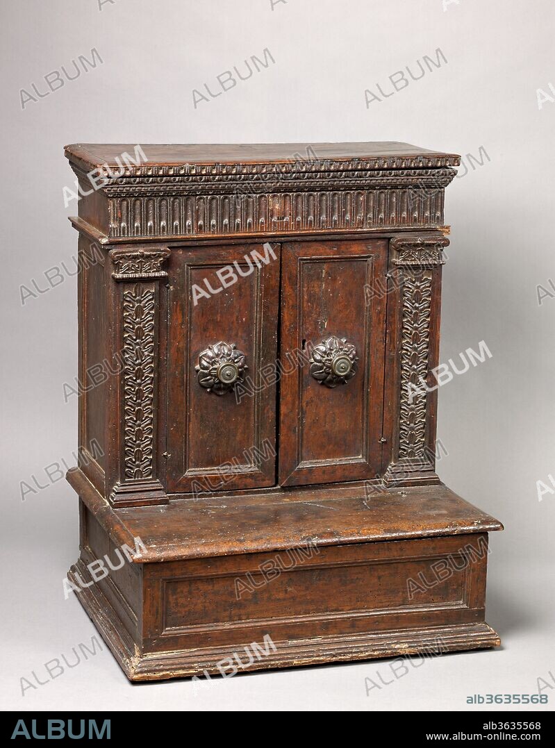 Prie Dieu (Prayer desk). Culture: Italian. Dimensions: H. 91.5 cm, W. 72.8 cm, D. 57.5 cm. Date: second half 16th century (mostly late).