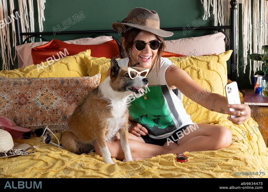 LUCY HALE dans PUPPY LOVE, 2023, réalisé par NICK FABIANO et RICHARD REID. Copyright Buzzfeed Studios.