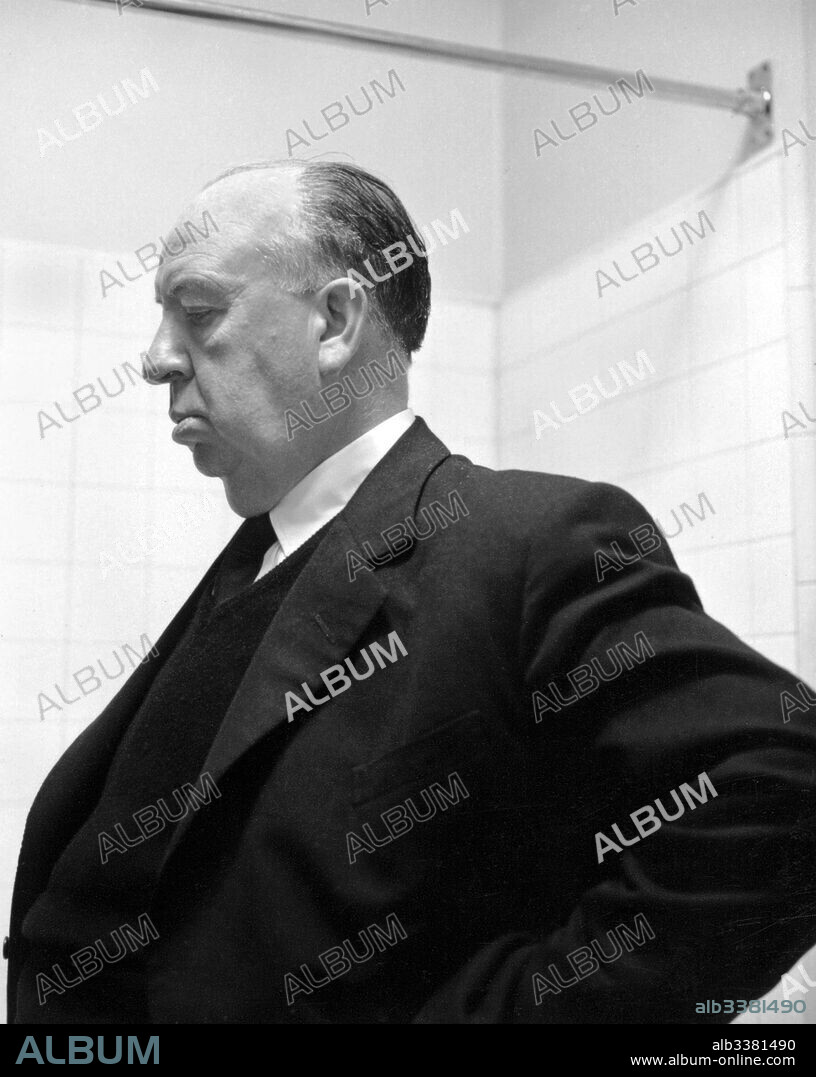 ALFRED HITCHCOCK in PSYCHO, 1960, directed by ALFRED HITCHCOCK. Copyright SHAMLEY PRODUCTIONS.