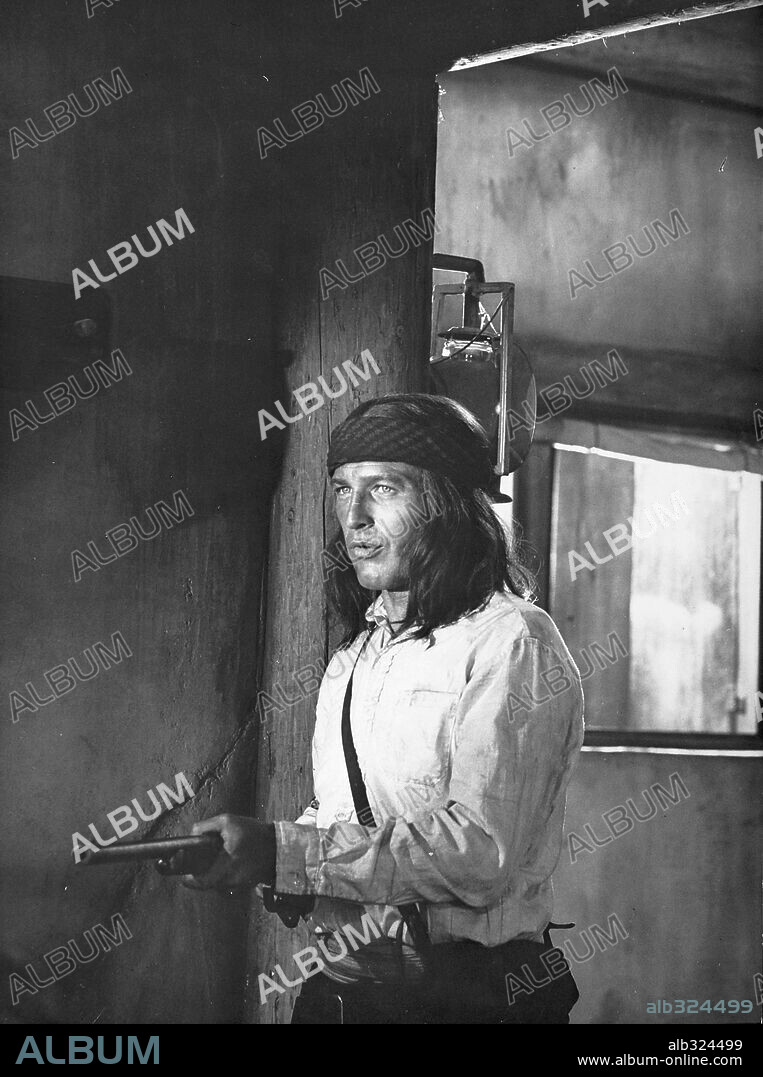 PAUL NEWMAN en HOMBRE, 1967, dirigida por MARTIN RITT. Copyright 20TH CENTURY FOX.