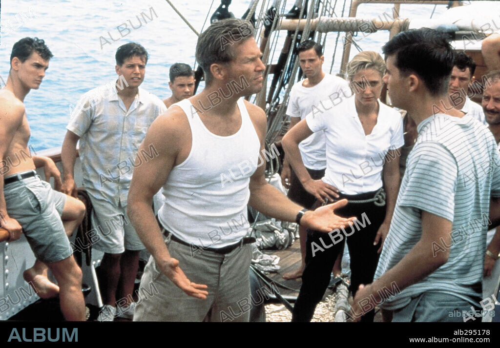 JEFF BRIDGES en TORMENTA BLANCA, 1996 (WHITE SQUALL), dirigida por RIDLEY SCOTT. Copyright HOLLYWOOD PICTURES.