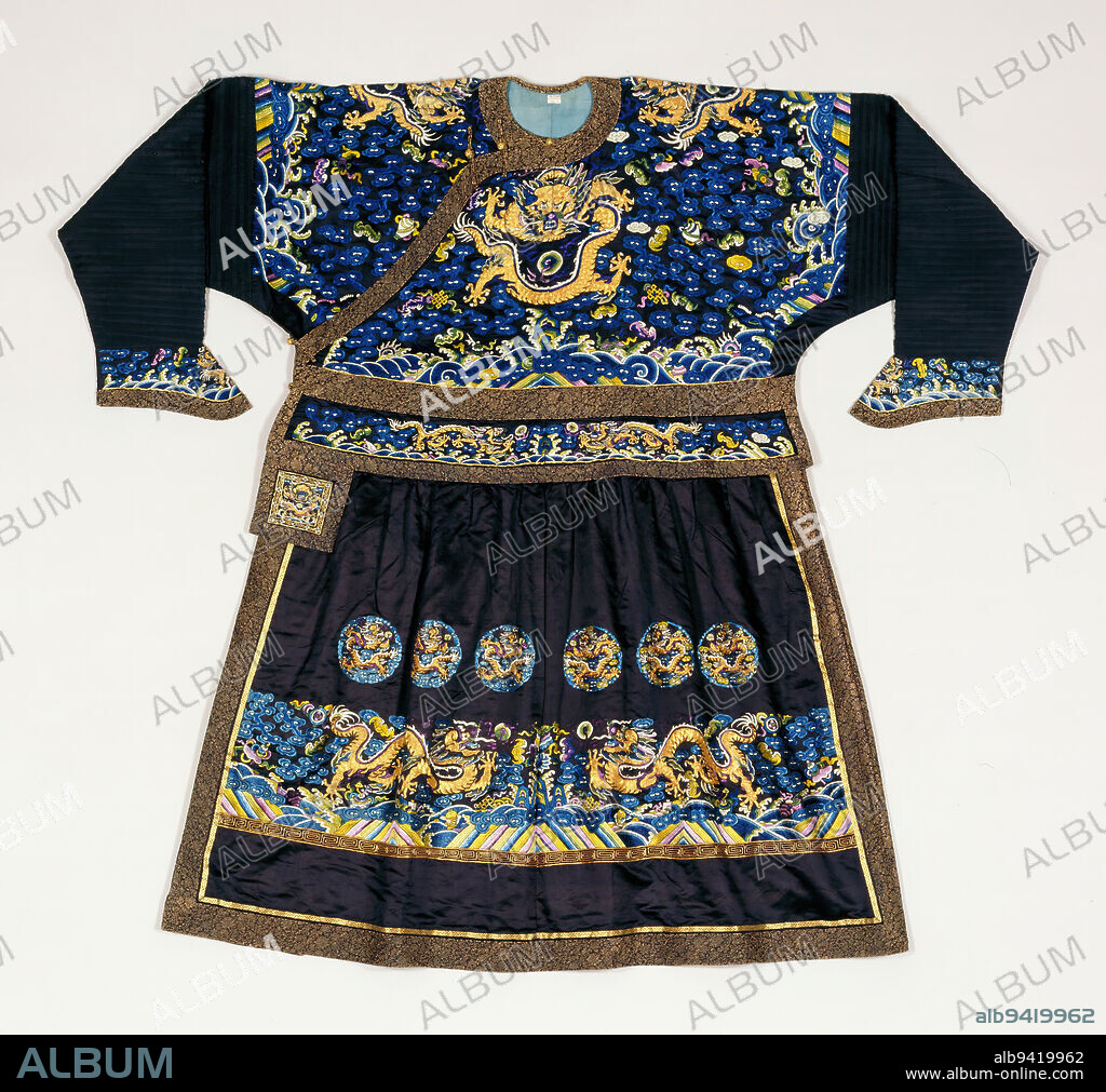 Chaofu Robe, Tao Kuang period, 1821-1850, L. 57 1/2 in., Silk, China, 19th century.