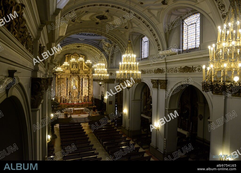 Madrid, 05/07/2016. Reportaje de parroquias de Madrid. Iglesia de Santa Teresa y Santa Isabel. Foto: Maya Balanya ARCHDC.