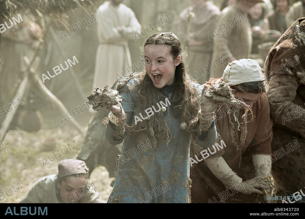 BELLA RAMSEY in CATHERINE, CALLED BIRDY, 2022, directed by LENA DUNHAM. Copyright Good Thing Going / Working Title Films.