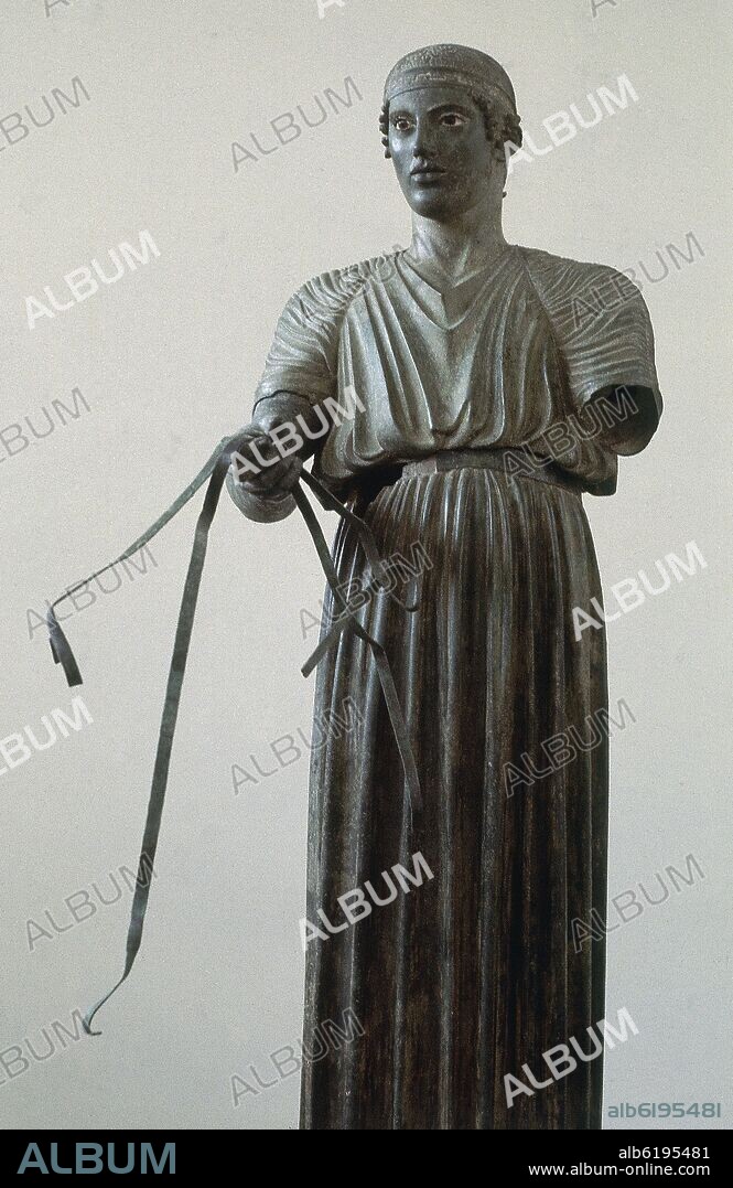 EL AURIGA DE DELFOS - DETALLE DE LA ESCULTURA REALIZADA EN BRONCE HACIA EL AÑO 478 AC.