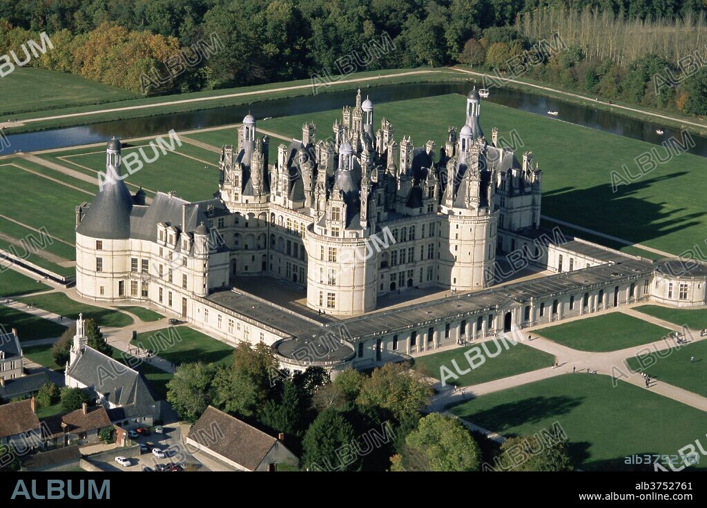 Aerial view of the Chateau of Chambord, UNESCO World Heritage Site, Loir et Cher, Region de la Loire, Loire Valley, France, Europe.