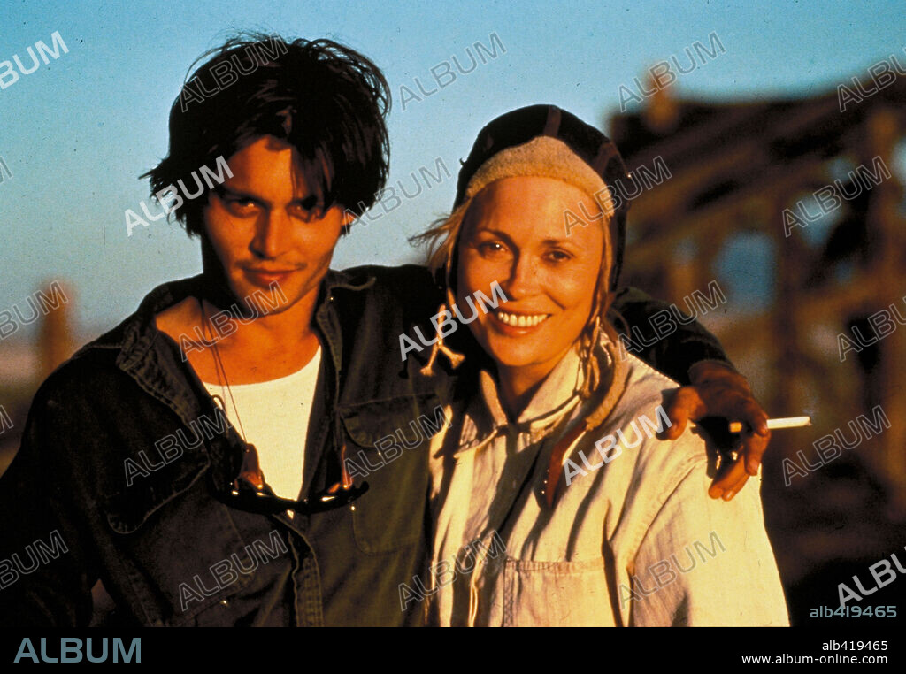 FAYE DUNAWAY und JOHNNY DEPP in ARIZONA DREAM, 1993, unter der Regie von EMIR KUSTURICA. Copyright WARNER BROS.
