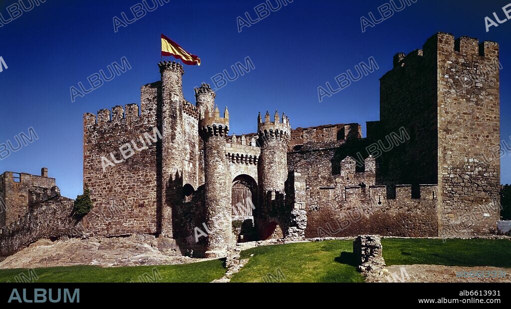 CASTILLO TEMPLARIO CONSTRUIDO EN EL SIGLO XII - FOTO AÑOS 70.