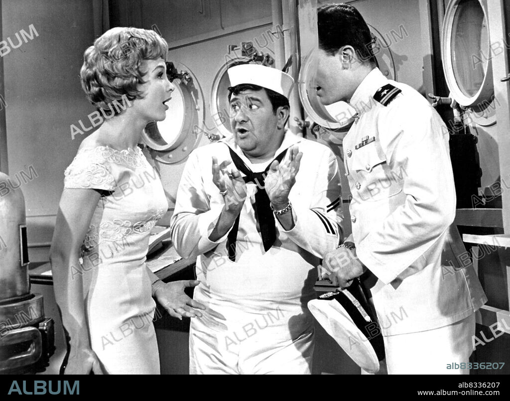 20th Century-Fox presents - Pat Boone in All Hands On Deckco-starring Buddy Hackett, Dennis O'keefe, Barbara Eden Cinemascope. Color by De Luxe. Produced by Oscar Brodney Directed by Norman Taurog.  Screenplay by Jay Sommers. Barbara Eden, Buddy Hackett and Pat Boone in a scene from 20th-Fox production "All Hands on Deck" - Regent and suburbs, May 11. January 1, 1945.