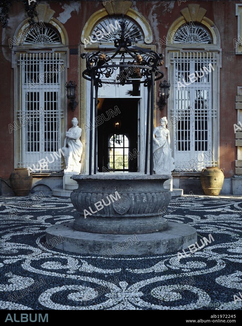 Villa Durazzo, Santa Margherita Ligure, entrance to the garden with the well. Italy, 17th-19th century.