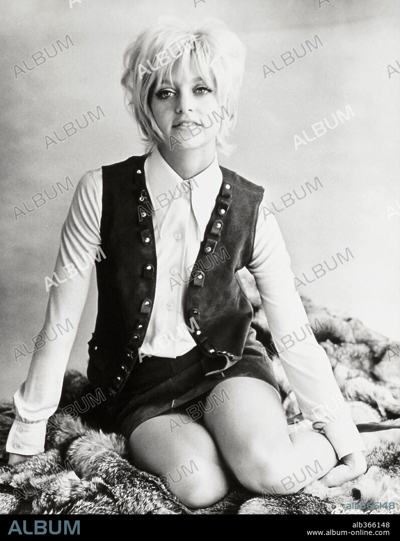 GOLDIE HAWN en FLOR DE CACTUS, 1969 (CACTUS FLOWER), dirigida por GENE SAKS. Copyright COLUMBIA PICTURES.