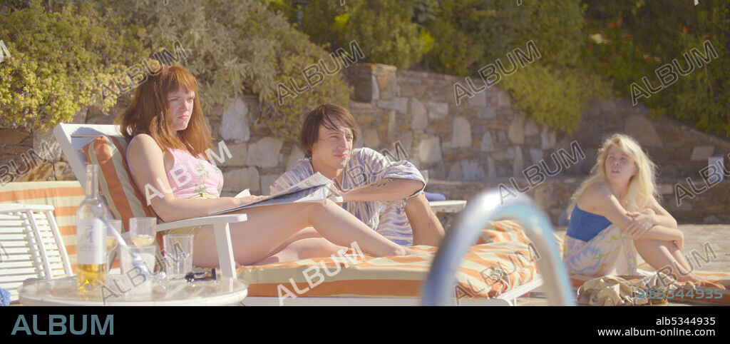 ADELE EXARCHOPOULOS in MANDIBLES, 2020 (MANDIBULES), directed by QUENTIN DUPIEUX. Copyright Chi-Fou-Mi Productions.