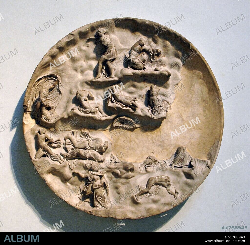MITOLOGIA GRIEGA. Relieve de mármol con la representación de APOLO Y ARTEMISA MATANDO A LOS HIJOS DE NIOBE. Pieza romana fechada, probablemente, en el s. I a. C. aunque recuerda los relieves del s. V a. C. Podría ser una representación de un friso desaparecido del escultor Fidias que decoró el trono de la estatua de Zeus en el templo de Olimpia. Pieza localizada en Italia. Museo Británico. Londres. Inglaterra. Reino Unido.