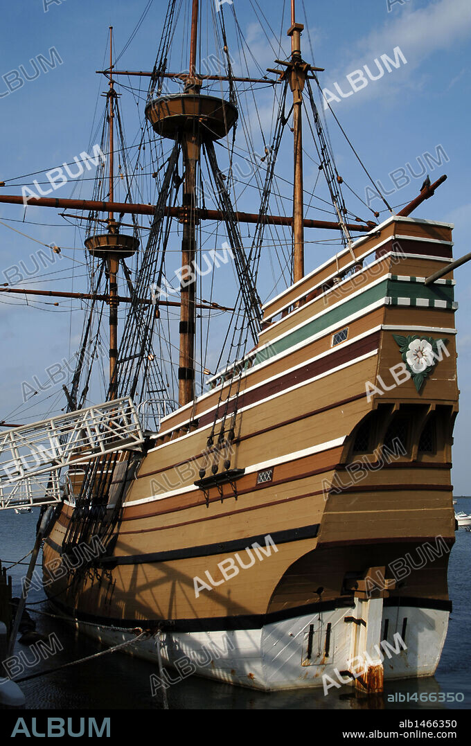 Mayflower II at State Pier. It is a replica of the 17th century ship Mayflower. William Bradford and the Mayflower Pilgrims landed on December 21, 1620 and founded the Plymouth Colony. They were the first settlers on the coast of Massachusetts. Plymouth. Massachusetts. United States.