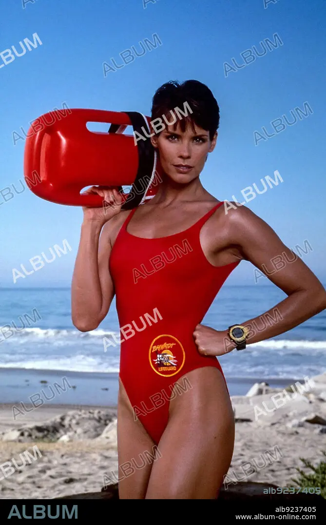 ALEXANDRA PAUL in BAYWATCH 1989 directed by DOUGLAS SCHWARTZ GUS TRIKONIS and RICK JACOBSON. Copyright THE BAYWATCH COMPANY. Album alb9237405