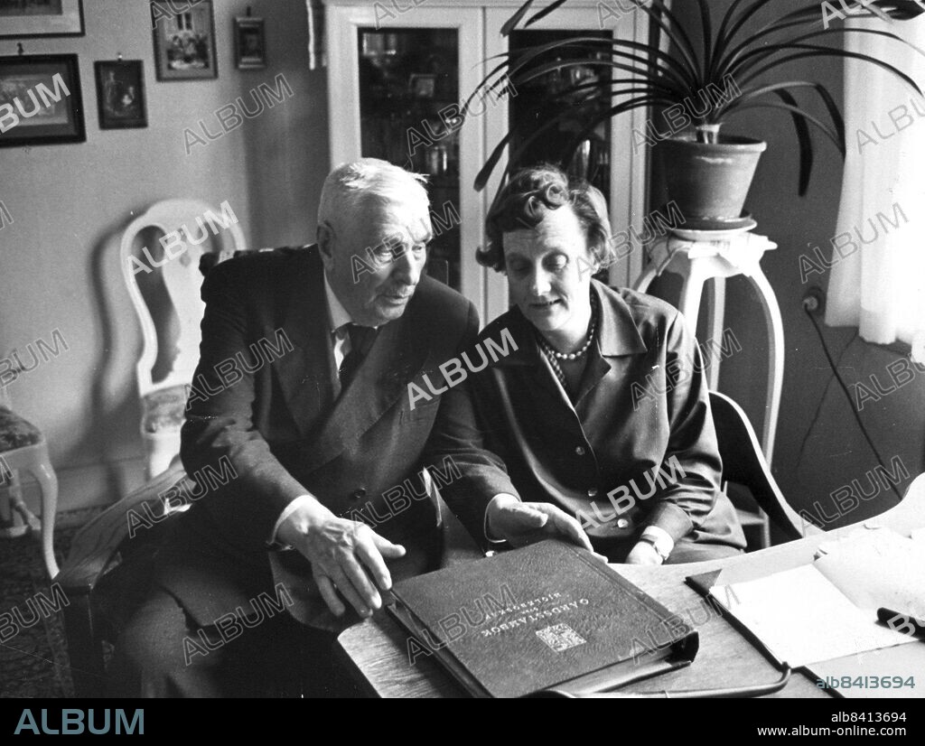 NAS 17 June 1961- . Swedish author Astrid Lindgren visiting her father Samuel August Ericsson at her childhood home in Nas outside Vimmerby in the province Smaland in 1961. Her stories about characters such as Pippi Longstocking, Emil, Kalle Blomquist, the Brothers Lionheart, Karlsson-on-the-Roof, Ronia, the Robber's Daughter and the Bullerby children are loved and read by children all over the world. She was born on the farm Nas outside Vimmerby November 14, 1907 and would . have turned 100 years old this year. Astrid passed away in 2002.. Photo: Folke Hellberg / SCANPIX Code: 23.