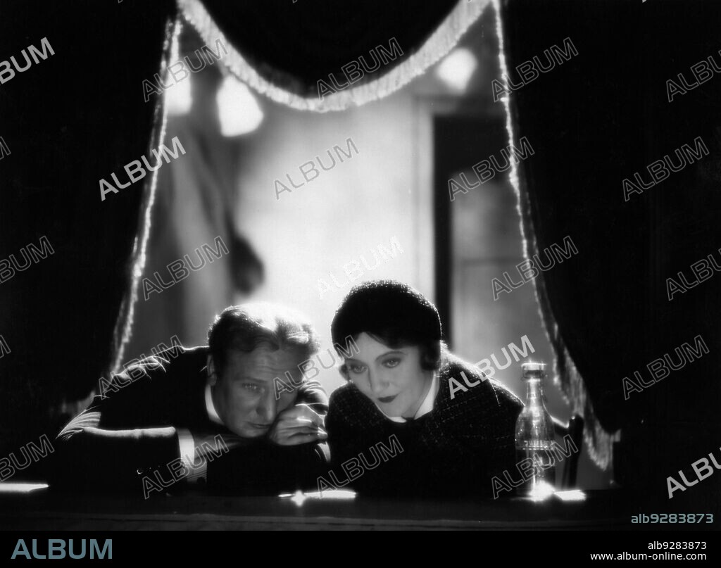 Hans Albers and Käthe Dorsch in the film Drei Tage Liebe, 1931 (Date created: 01.01.1931-31.12.1931).