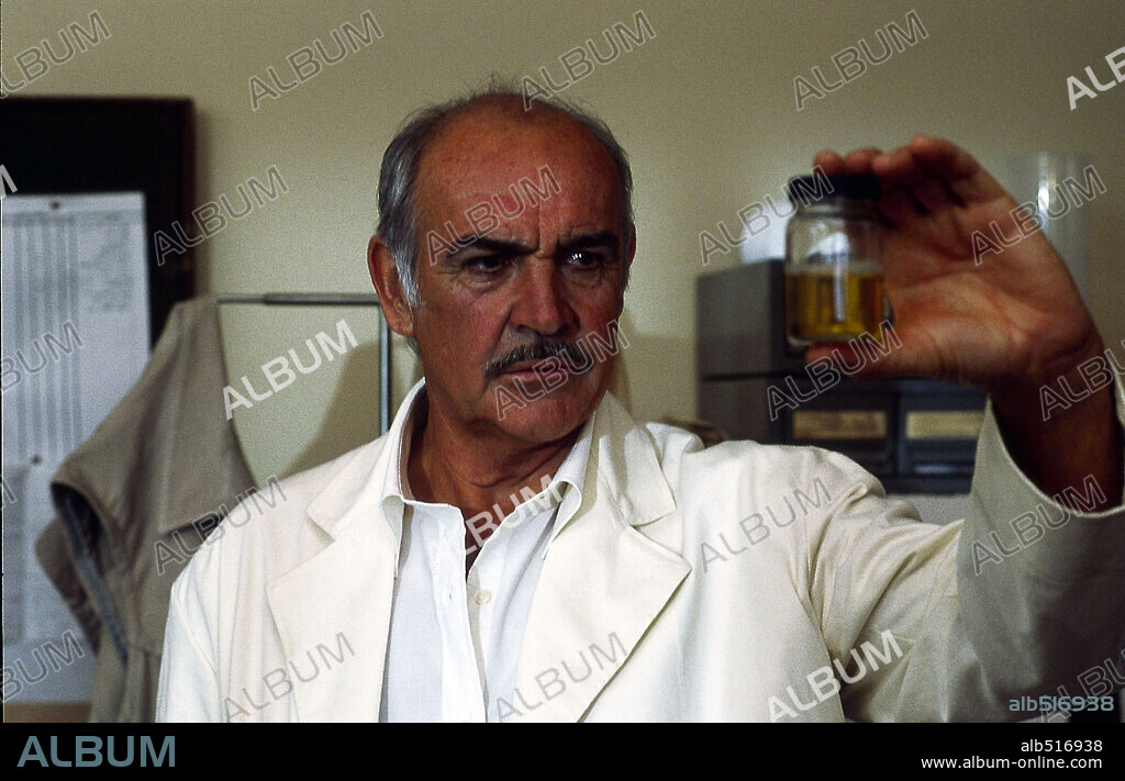 SEAN CONNERY en UN BUEN HOMBRE EN ÁFRICA, 1994 (A GOOD MAN IN AFRICA), dirigida por BRUCE BERESFORD. Copyright UNITED INTERNATIONAL PICTURES.