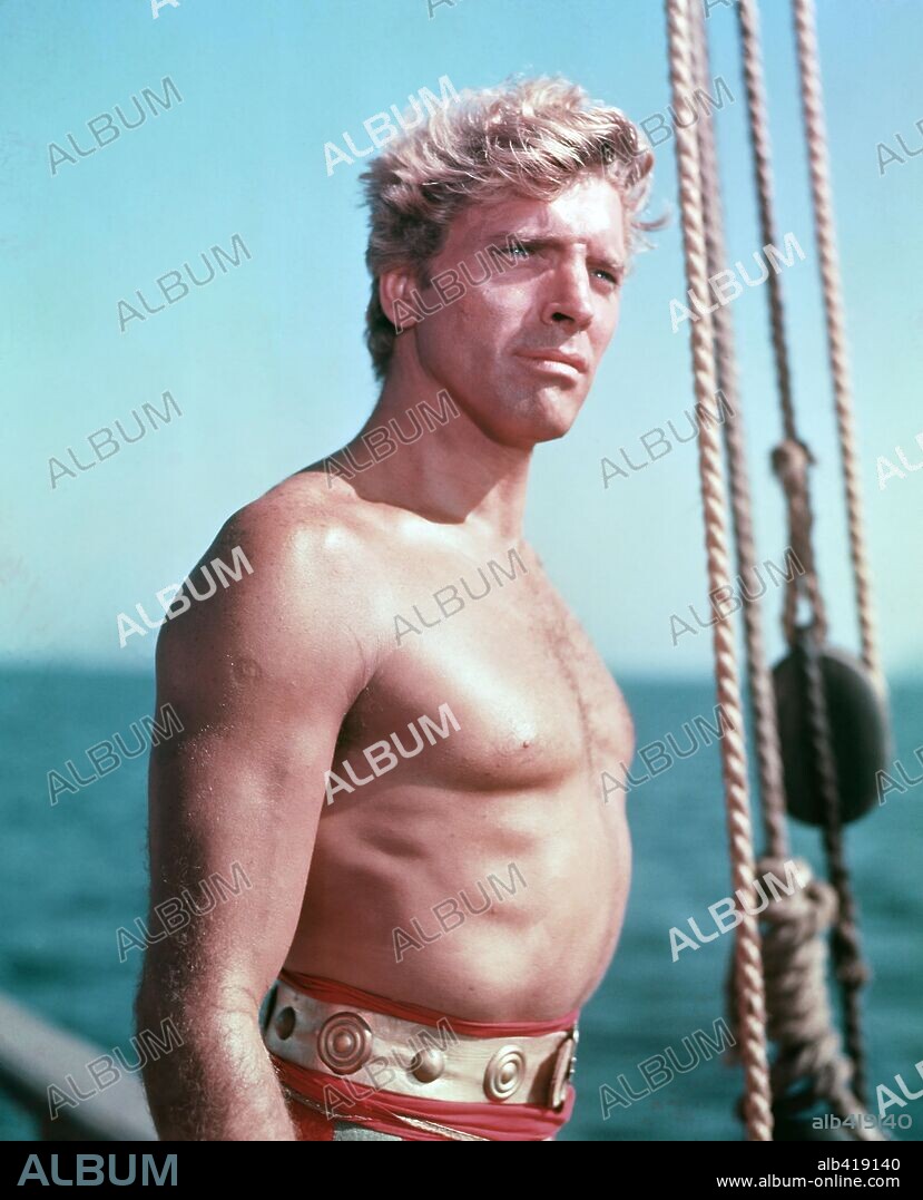 BURT LANCASTER en EL TEMIBLE BURLÓN, 1952 (THE CRIMSON PIRATE), dirigida por ROBERT SIODMAK. Copyright WARNER BROTHERS.