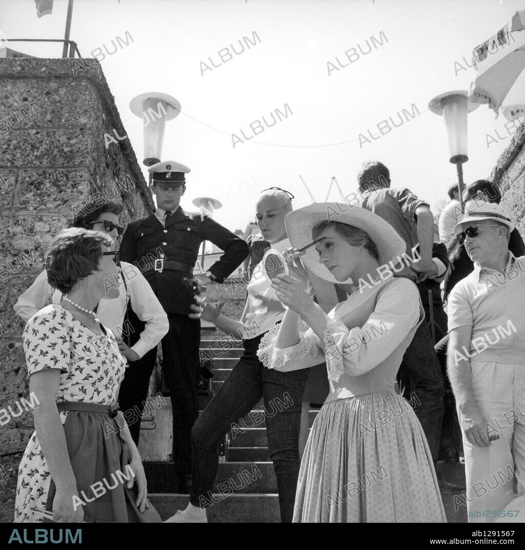 JULIE ANDREWS en SONRISAS Y LÁGRIMAS, 1965 (THE SOUND OF MUSIC), dirigida por ROBERT WISE. Copyright 20TH CENTURY FOX.