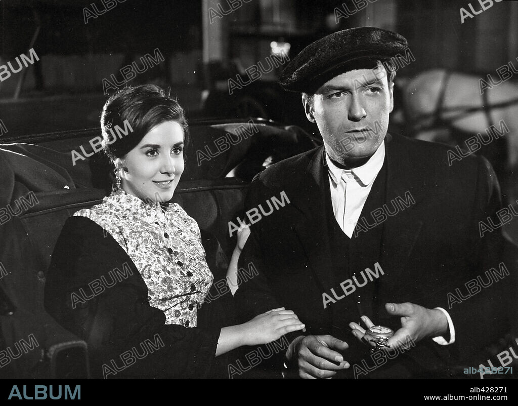 CONCHA VELASCO and MANUEL MONROY in THE REPRIEVE, 1960 (EL INDULTO), directed by JOSE LUIS SAENZ DE HEREDIA. Copyright SUEVIA FILMS.
