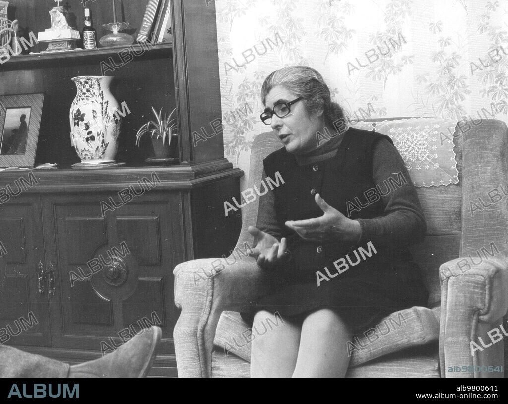 17 marzo 1972. Josefina Manresa, viuda de Miguel Hernández, Entrevistada por tico Medina para Abc con motivo del 30 aniversario de la muerte del Poeta.