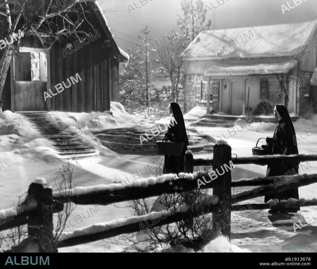 LORETTA YOUNG in COME TO THE STABLE, 1949, directed by HENRY KOSTER. Copyright 20TH CENTURY FOX.
