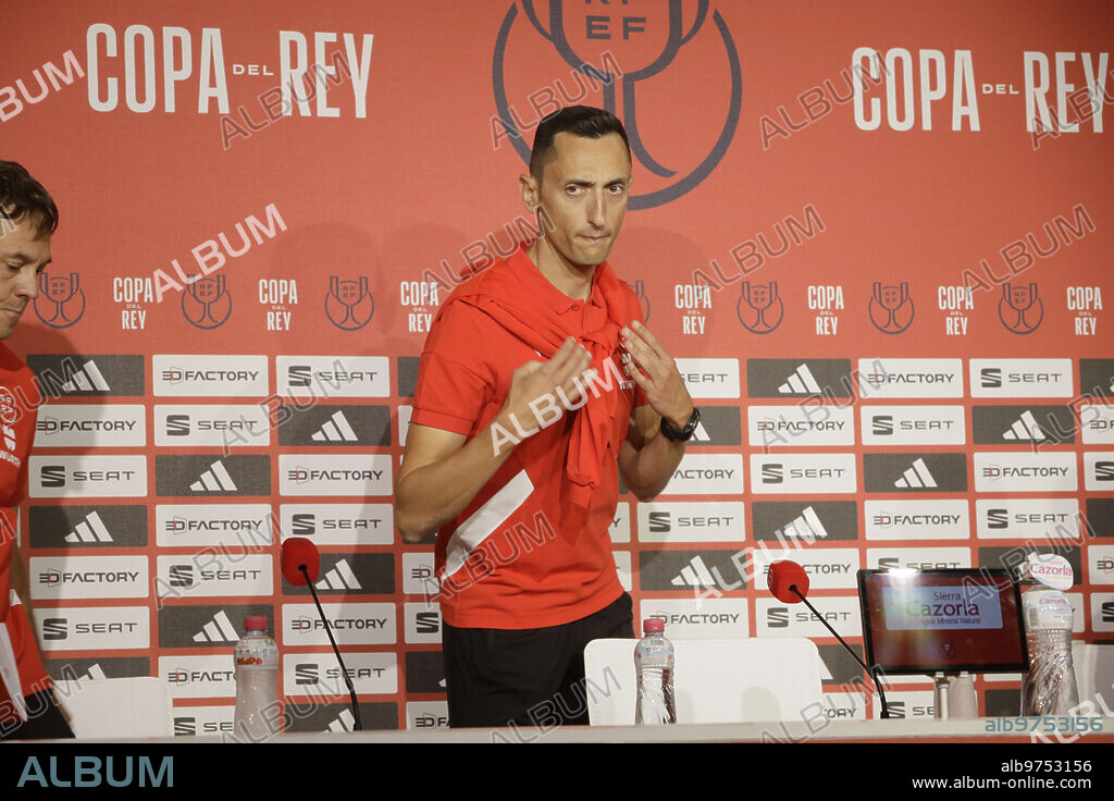 Sevilla, 05/05/2023. Rueda de prensa del árbitro José María Sánchez Martínez de la final de la Copa del Rey y en el VAR estará Santiago Jaime Latre. Foto: Raúl Doblado. ARCHSEV.