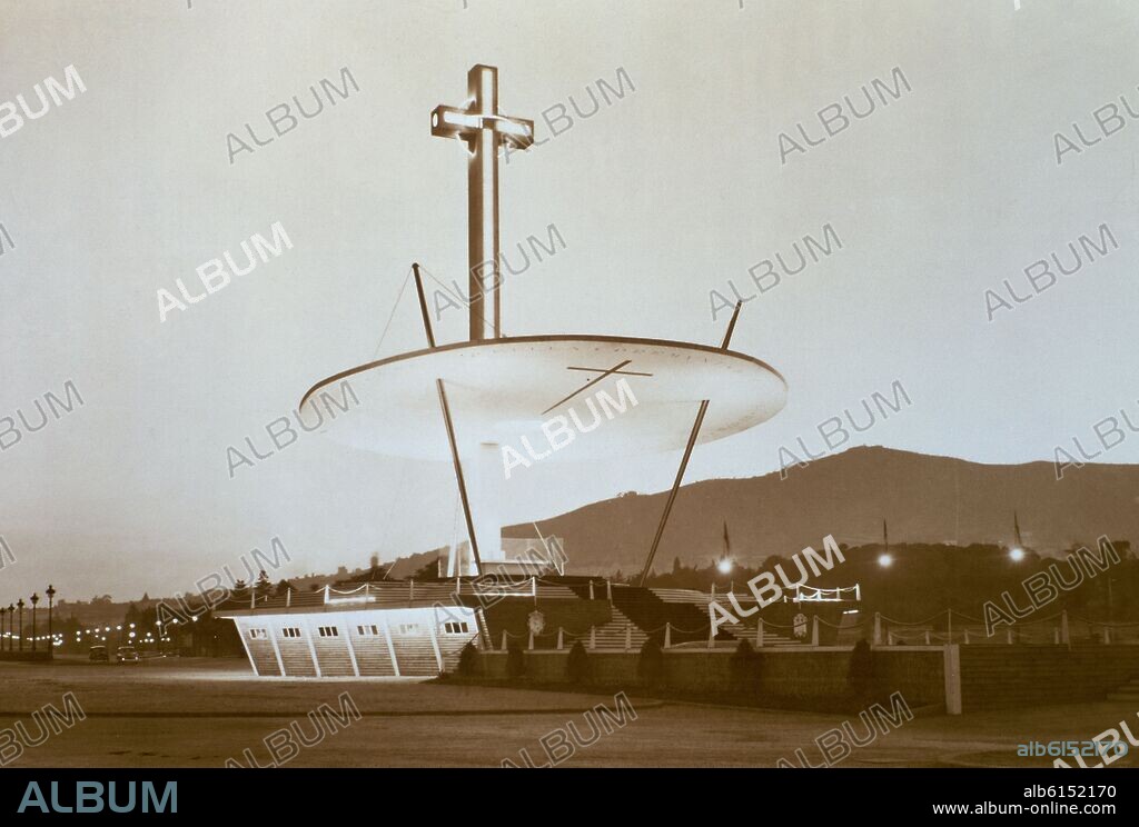 JOSEP SOTERAS. PLAZA DE PIO XII-CONGRESO EUCARISTICO 1952.