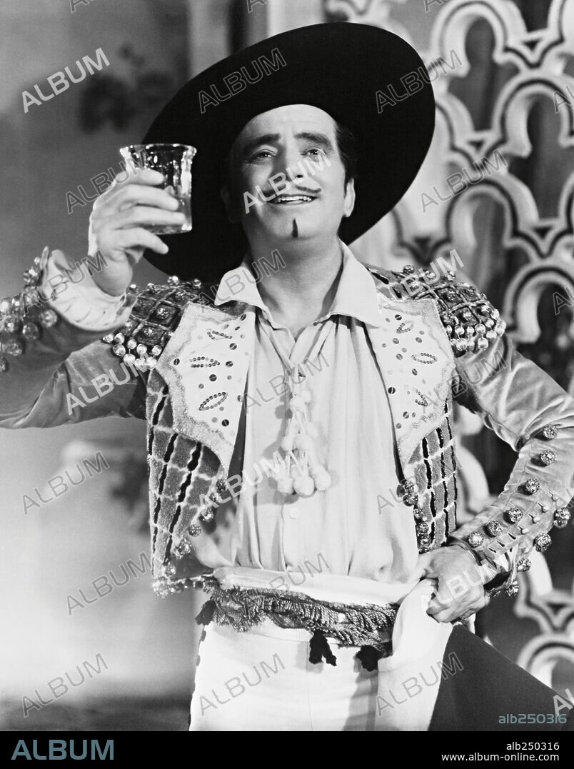 DOUGLAS FAIRBANKS in THE PRIVATE LIFE OF DON JUAN, 1934, directed by ALEXANDER KORDA. Copyright LONDON FILMS.