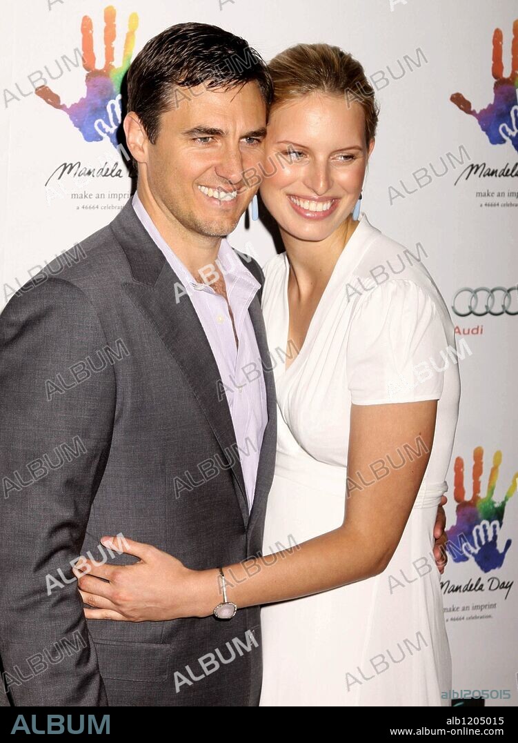 Jul 15, 2009 - New York, New York, USA - ARCHIE DRURY and model KAROLINA KURKOVA attend the Mandela Day Gala Dinner held in honor of Nelson Mandela's 91st birthday at Grand Central Station. 15/07/2009