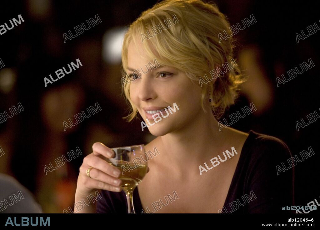 KATHERINE HEIGL in THE UGLY TRUTH, 2009, directed by ROBERT LUKETIC. Copyright Lakeshore entertainment/ Relativity media / ADYANI, SAEED.