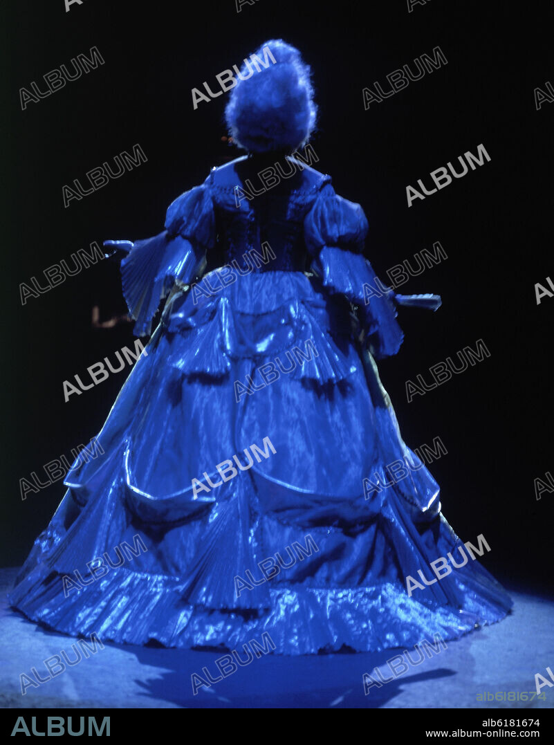 JOSE TAMAYO. EL CARRO DEL SOL - SERENATA VENECIANA - LIBRO M TOUS MUSICA J SERRANO - S XX.