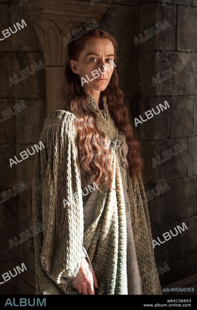 KATE DICKIE en JUEGO DE TRONOS, 2011 (GAME OF THRONES), dirigida por DANIEL MINAHAN. Copyright HBO. Temporada 1 capítulo 5.