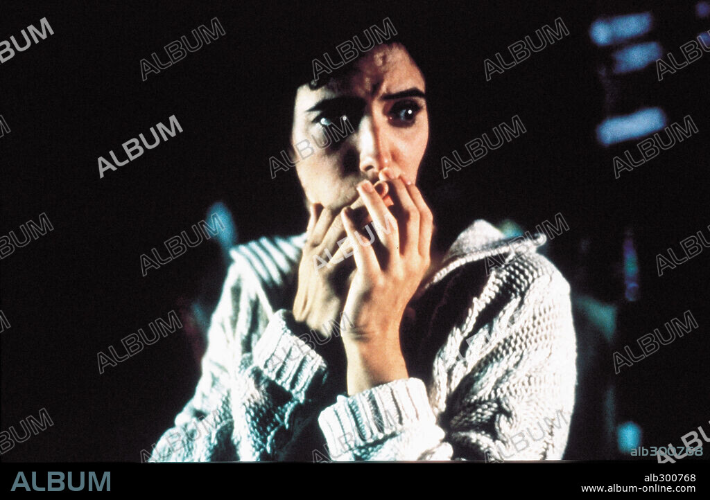 ANA TORRENT en TESIS, 1996, dirigida por ALEJANDRO AMENABAR. Copyright LAS PRODUCCIONES DEL ESCORPION S.L.