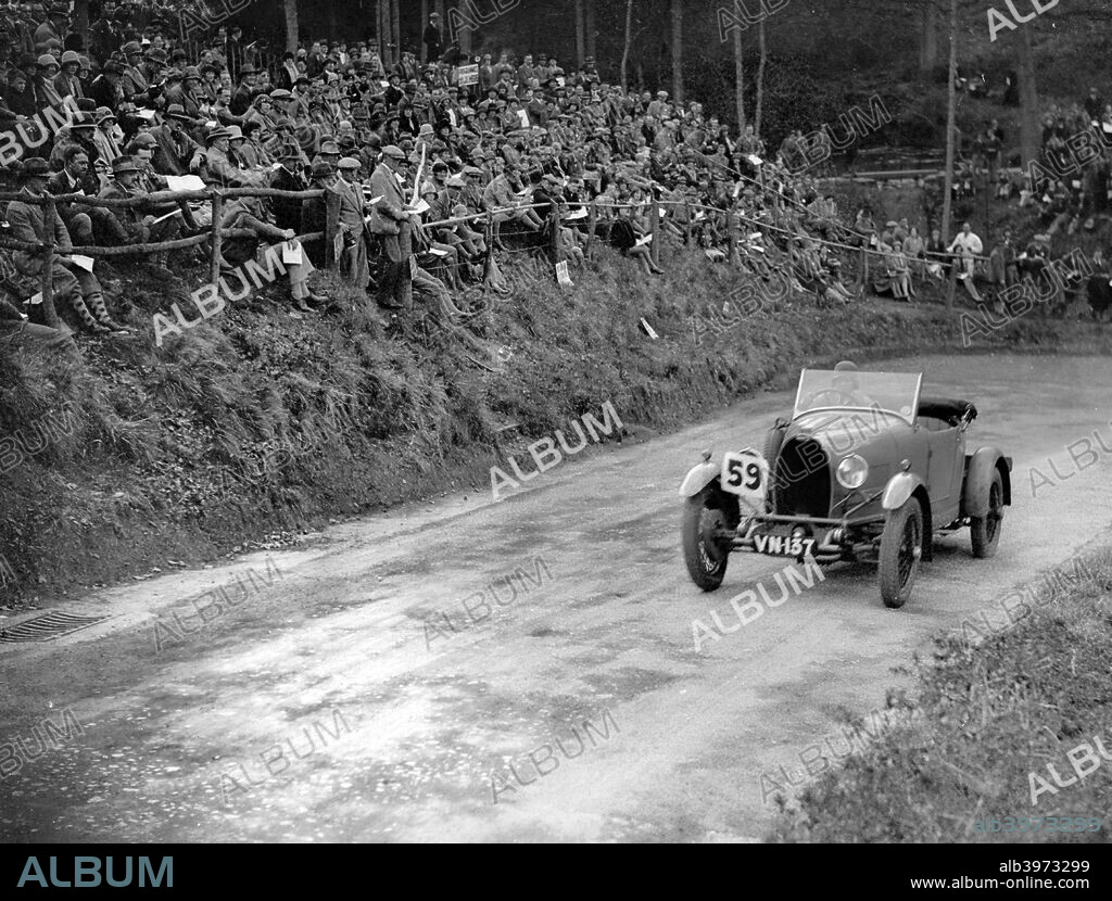 Bugatti Type 40 1496 cc. Vehicle Reg. No.  VH?137.  Event Entry No: 59 Driver: Turner, Miss. C. Grand Sport body. Place: Shelsley Walsh  Amateur Hillclimb. Date: 4.5.29.